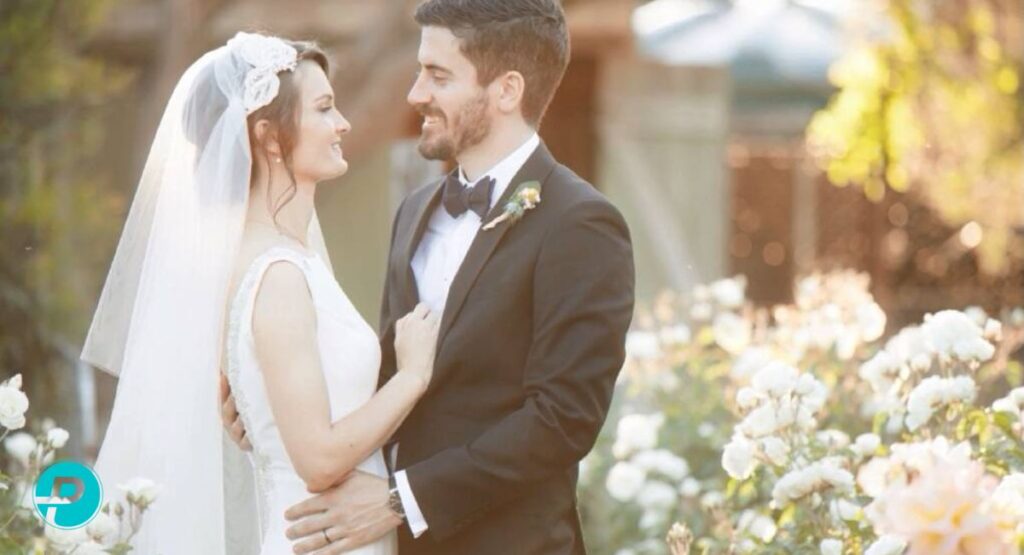 Samantha Holloway Husband and Married Life